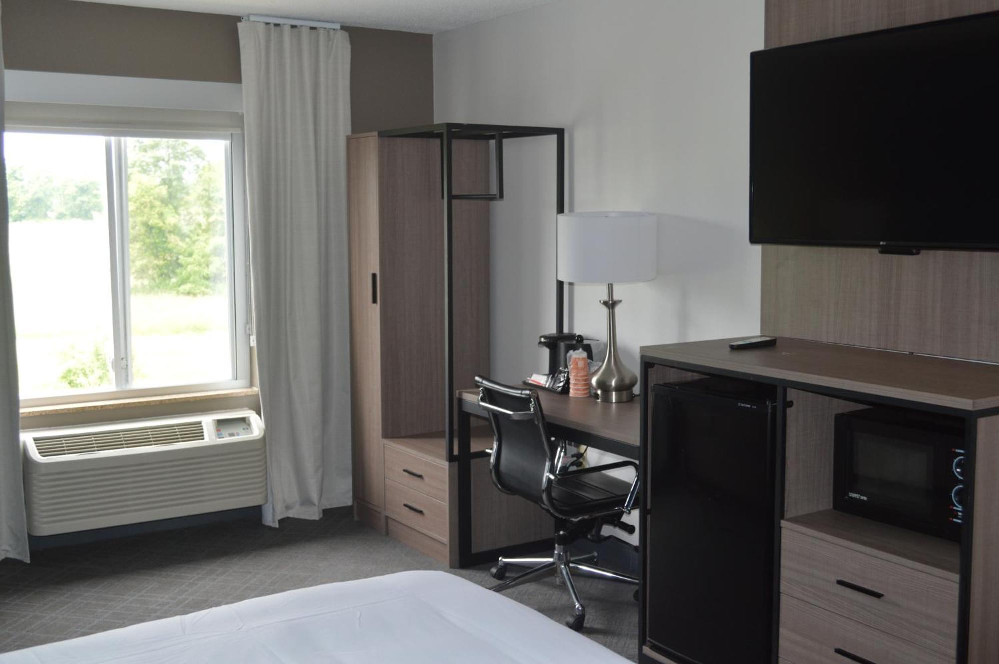 Comfort & Harrisburg-hershey North Hotel