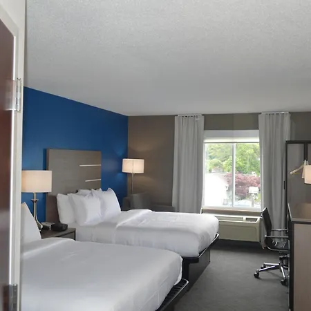 Comfort Inn & Suites Harrisburg-Hershey North Esterno foto