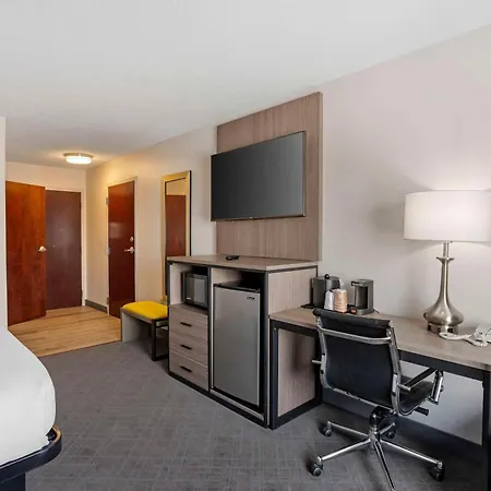 Comfort Inn & Suites Harrisburg-Hershey North Esterno foto